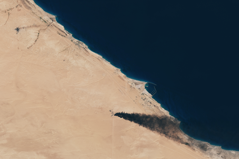 Illustration for article titled This Is What the ISIS Offensive Looks Like From Space